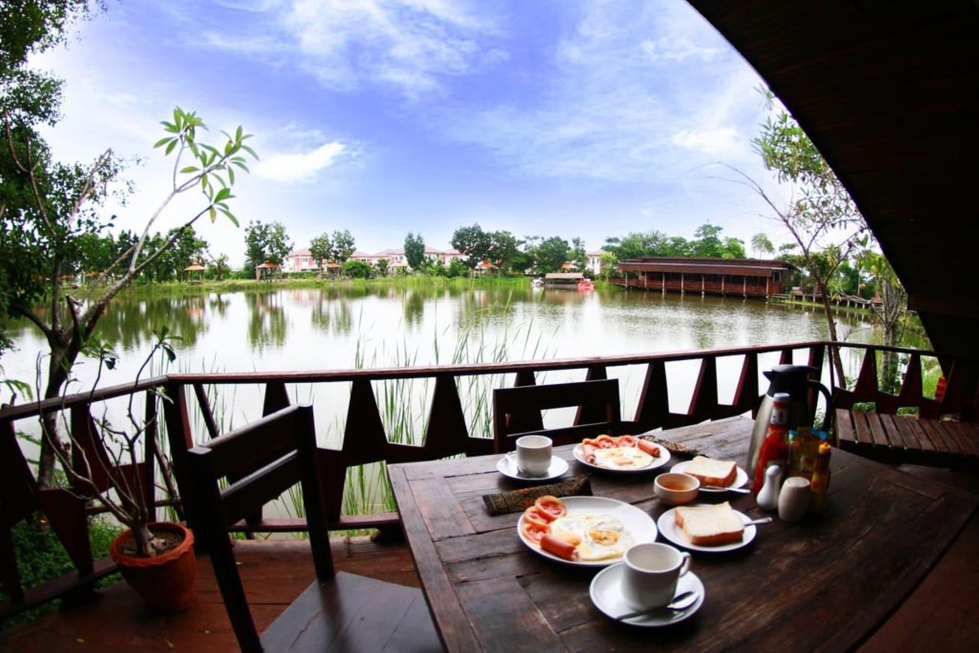 Tanita Lagoon Resort Udon Thani Exterior foto